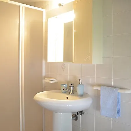 בית הארחה Anemone